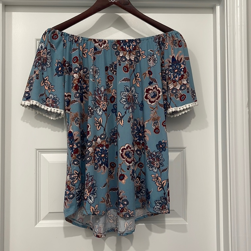 Blue Off the shoulder floral print blouse top